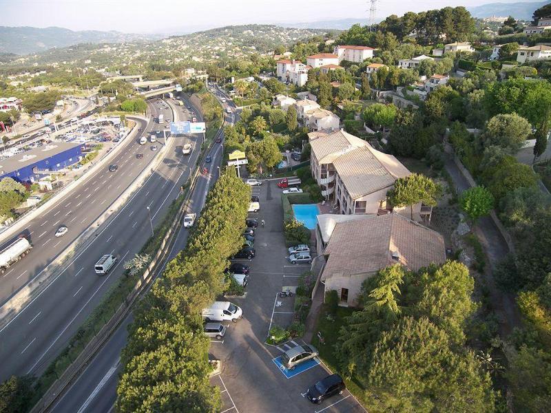 Ibis Budget Cannes Mougins Bagian luar foto